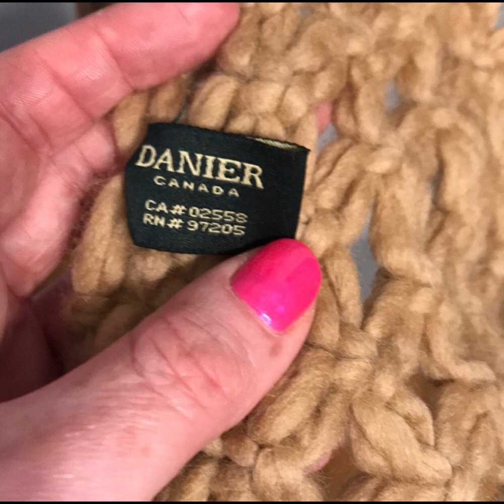 DANIER SCARF - Picture 2 of 2